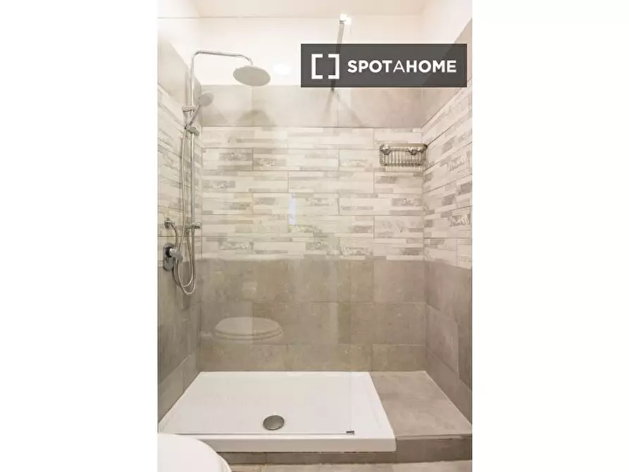 Immagine 14 di Appartamento in affitto  in Vico Milano a Napoli