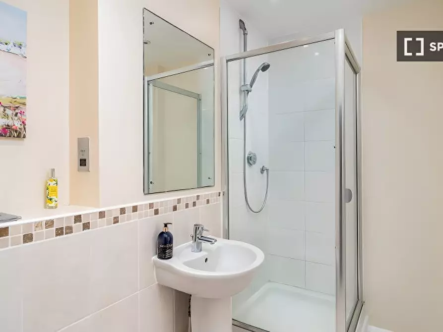 Immagine 4 di Appartamento in affitto  in flat a Watford