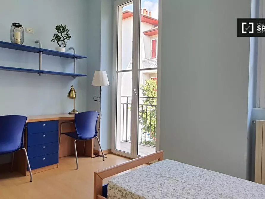 Immagine 3 di Camera condivisa in affitto  in Via Anton Giulio Barrili a Milano