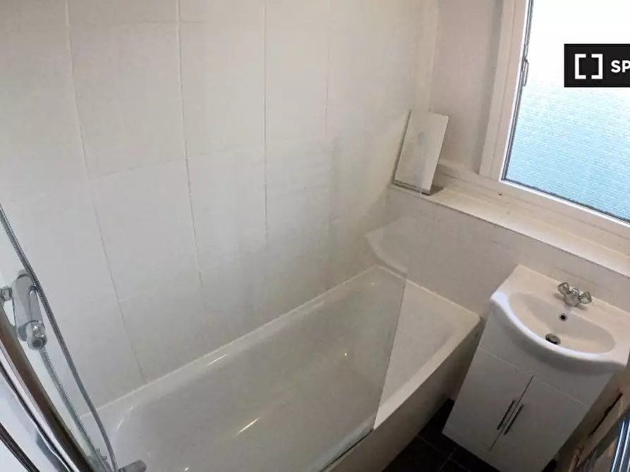 Immagine 13 di Camera condivisa in affitto  in St James's Cres a Lambeth