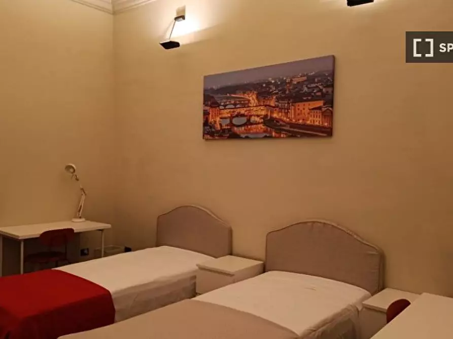Immagine 2 di Camera condivisa in affitto  in Via Scipione Ammirato a Firenze