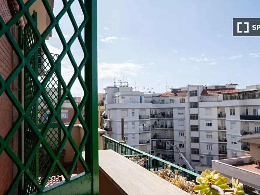 Immagine 3 di Appartamento in affitto  in Via delle Triremi a Roma