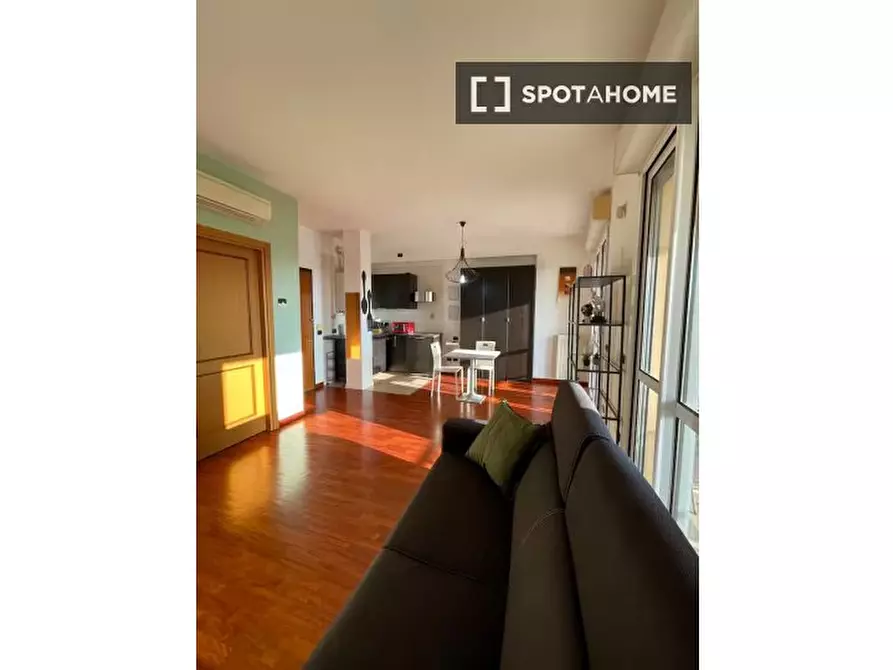 Immagine 2 di Ufficio in affitto  in Piazza Agrippa a Milano