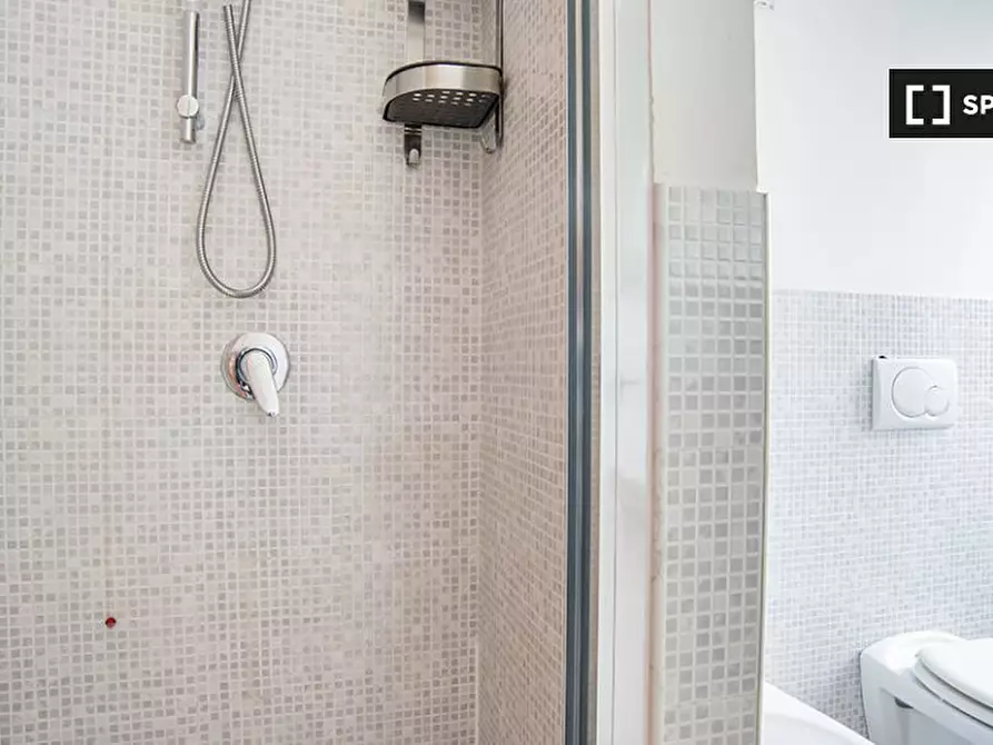 Immagine 14 di Ufficio in affitto  in Via Prenestina a Roma