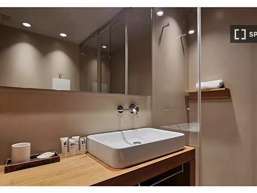 Immagine 6 di Appartamento in affitto  in Via Giulio e Corrado Venini a Milano