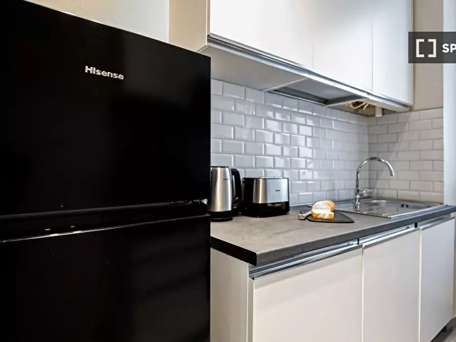 Immagine 12 di Appartamento in affitto  in Via Leoncavallo a Milano