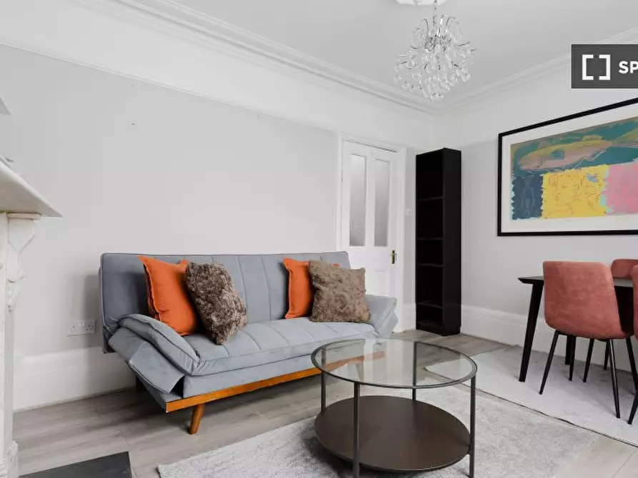 Immagine 3 di Appartamento in affitto  in a Roman Rd a Poplar