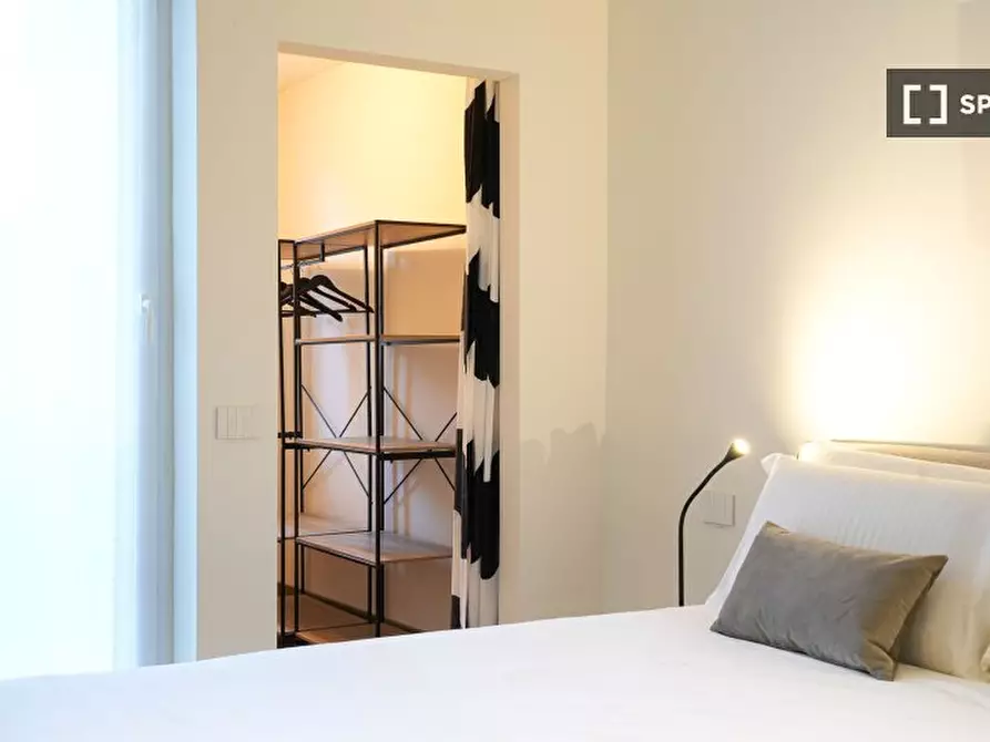 Immagine 13 di Appartamento in affitto  in Alzaia Naviglio Pavese a Milano