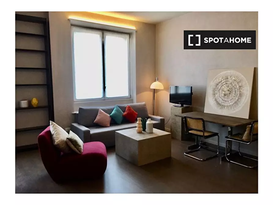 Immagine 1 di Appartamento in affitto  in Via Pantano a Milano