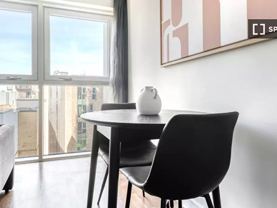Immagine 5 di Appartamento in affitto  in Enterprise Way a Wandsworth