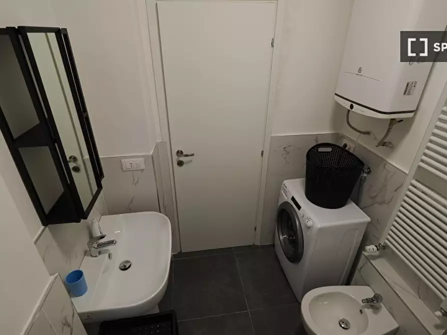 Immagine 6 di Camera condivisa in affitto  in Corso Peschiera a Torino