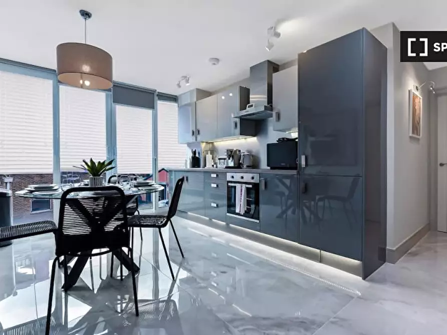 Immagine 12 di Appartamento in affitto  in Flat Goldman House - 122 Wembley Park drive HA9 8HP a Brent