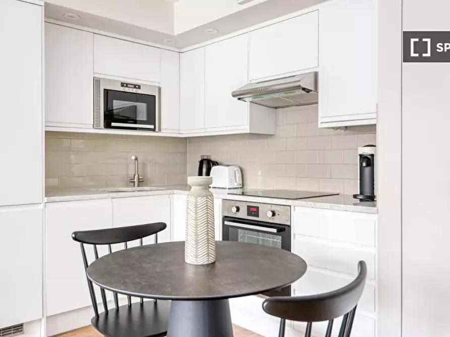 Immagine 5 di Appartamento in affitto  in A Lower Marsh a Camberwell