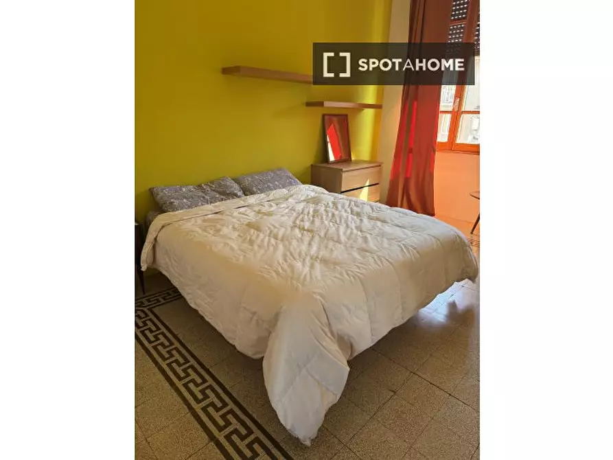 Immagine 2 di Camera condivisa in affitto  in Via Portuense a Roma