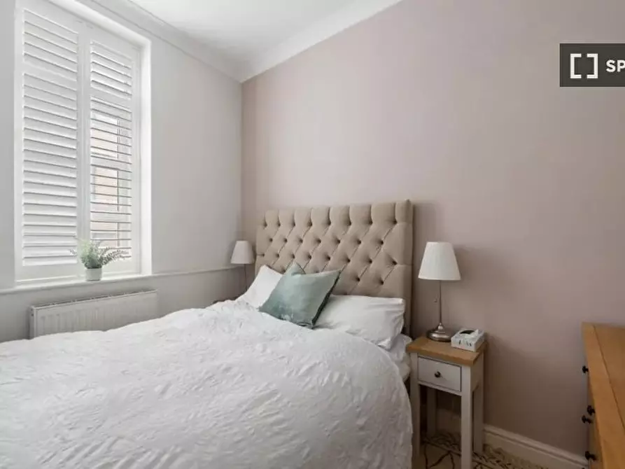 Immagine 7 di Appartamento in affitto  in Plumbers Row a Poplar