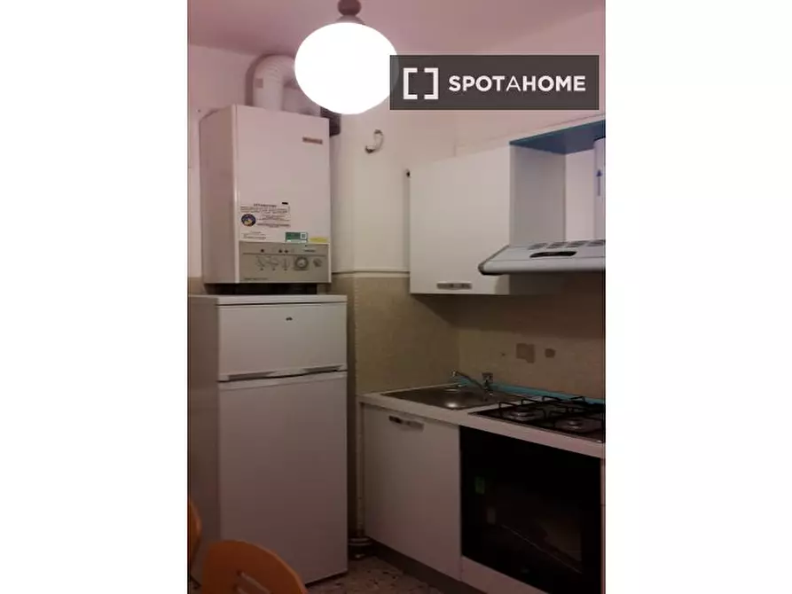 Immagine 10 di Camera condivisa in affitto  in Via S. Giovanni a Trento