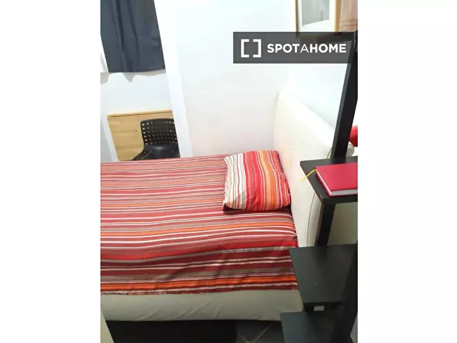Immagine 9 di Appartamento in affitto  in Via Berengario a Roma