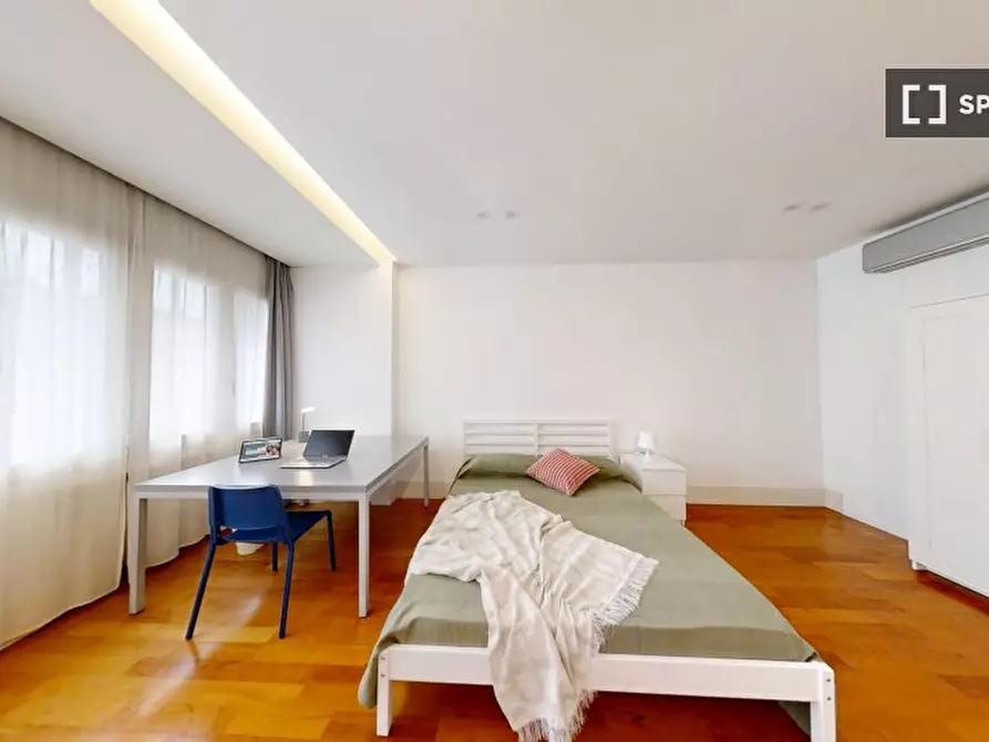 Immagine 2 di Camera condivisa in affitto  in VIA E. Degli Scrovegni a Padova