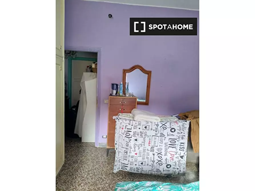 Immagine 12 di Camera condivisa in affitto  in Via Amiterno a Roma