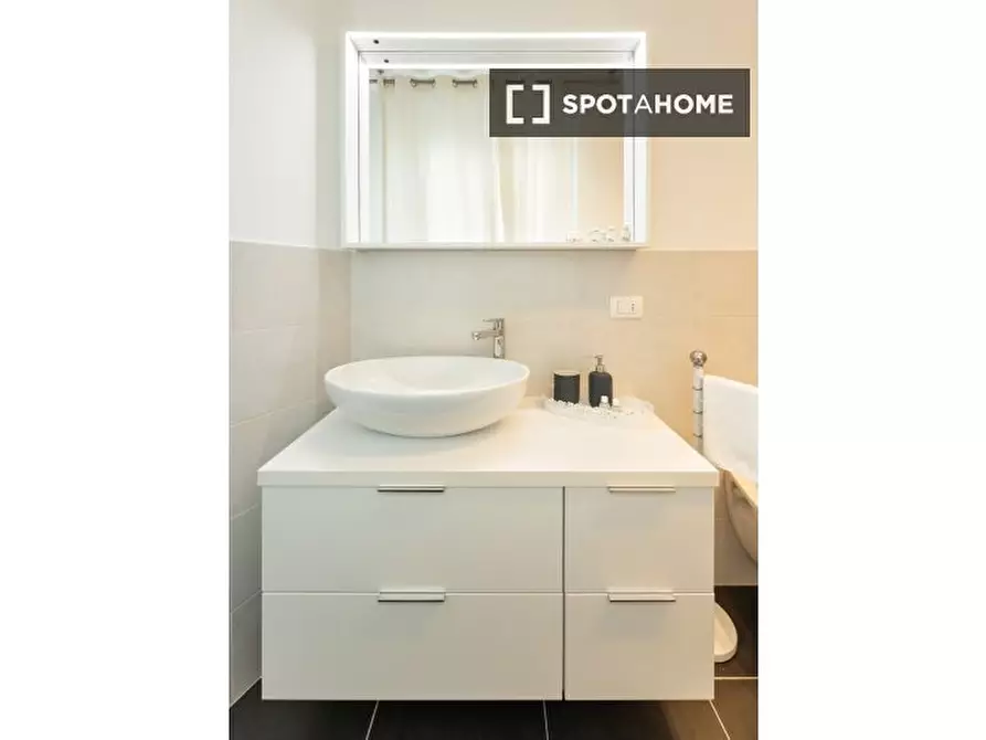 Immagine 12 di Appartamento in affitto  in Via delle Porte Nuove a Firenze