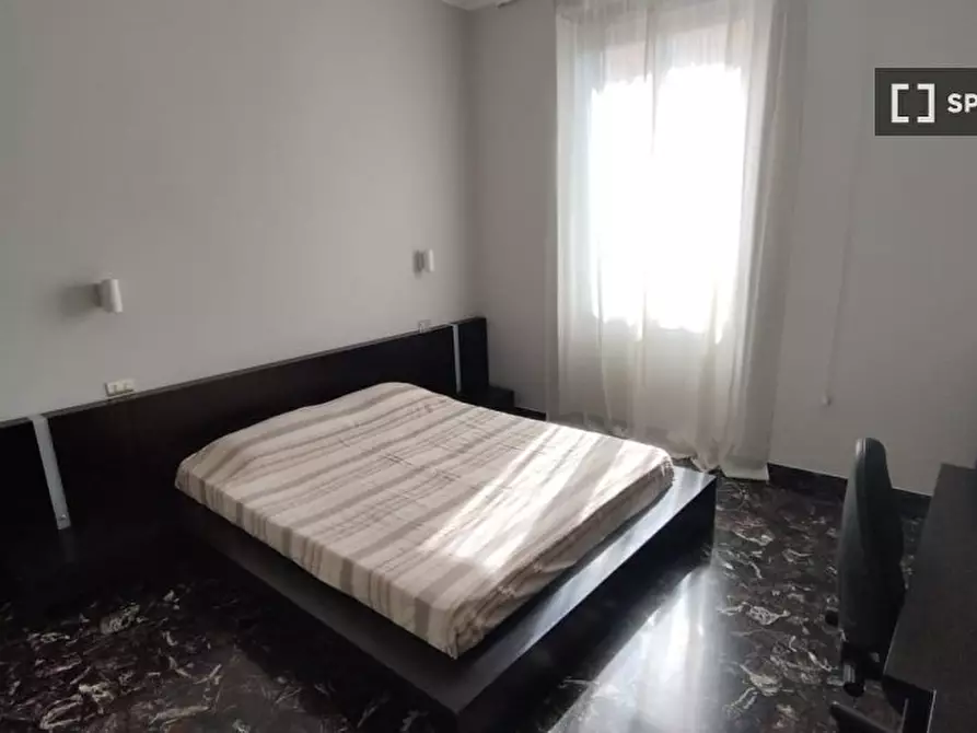 Immagine 4 di Camera condivisa in affitto  in Via Francesco Sivori a Genova