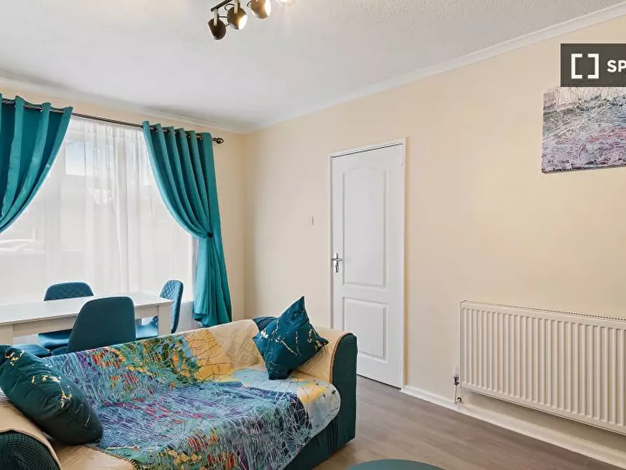 Immagine 2 di Appartamento in affitto  in Felixstowe Rd a Eltham