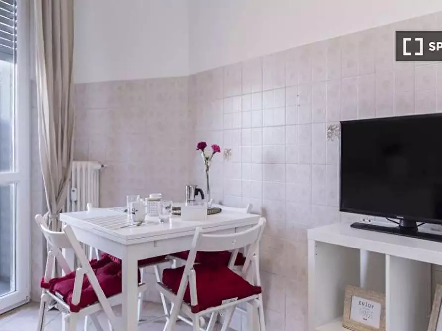 Immagine 9 di Camera condivisa in affitto  in Via delle Betulle Milan a Buccinasco