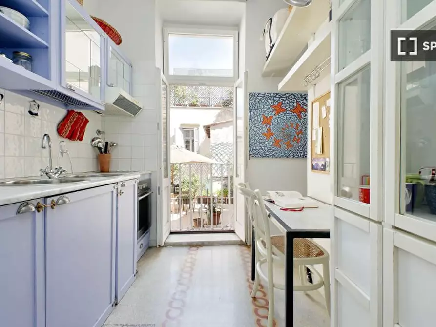 Immagine 3 di Appartamento in affitto  in Via del Portico d'Ottavia a Roma