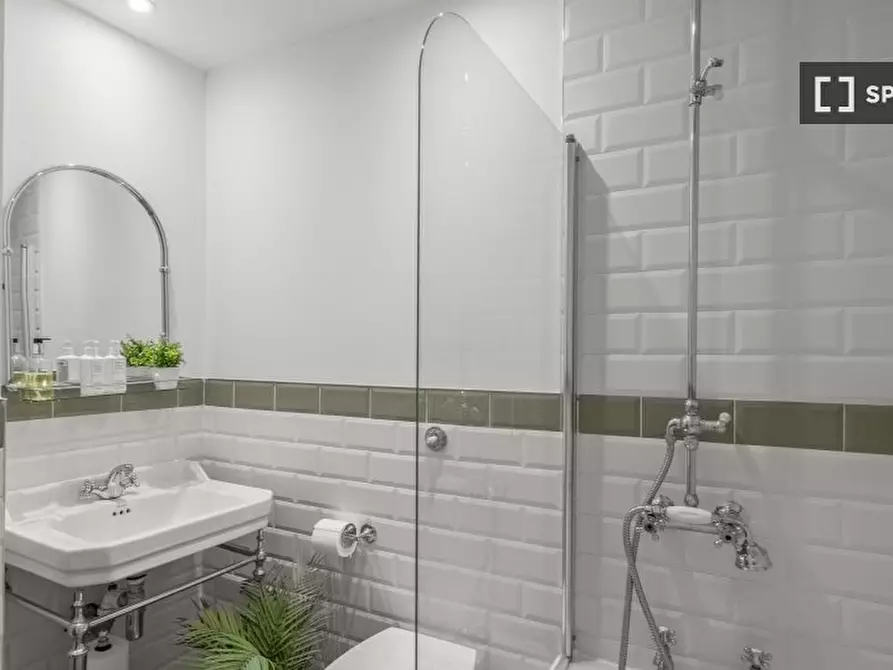 Immagine 10 di Appartamento in affitto  in Nevern Rd a Kensington