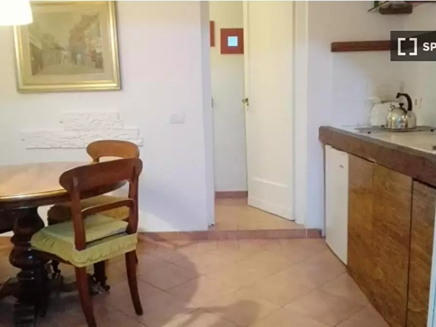 Immagine 8 di Appartamento in affitto  in Via Giulia a Roma