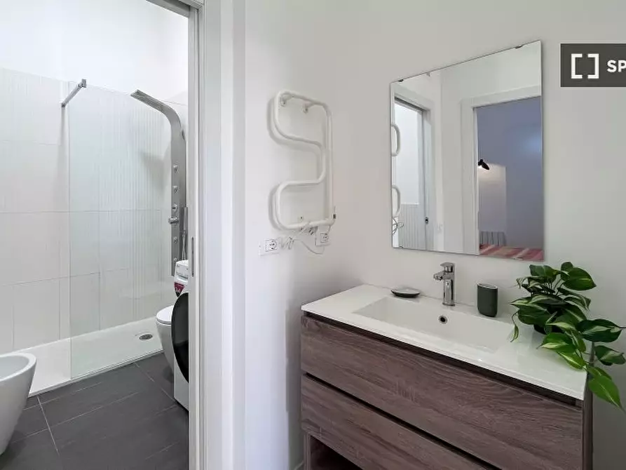 Immagine 7 di Appartamento in affitto  in Via Conte Rosso a Milano