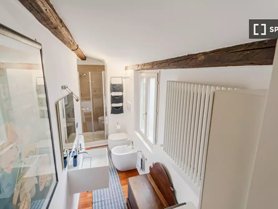 Immagine 11 di Appartamento in affitto  in Via delle Tovaglie a Bologna