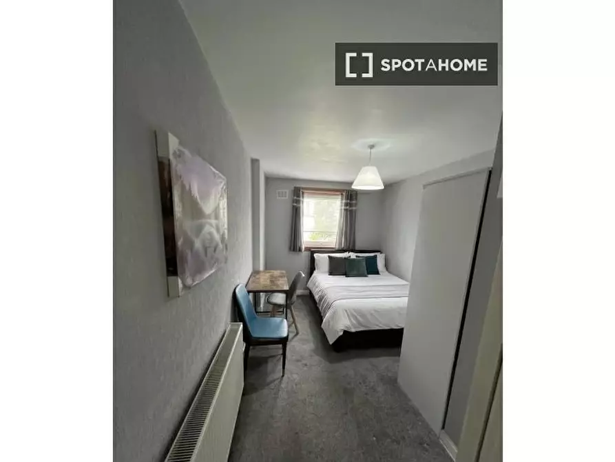 Immagine 5 di Appartamento in affitto  in Orchard Brae Gardens a Davidson's Mains, Barnton and Cramond