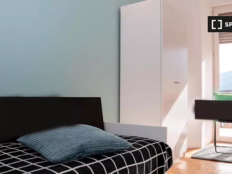 Immagine 3 di Camera condivisa in affitto  in Via Marsala a Trento