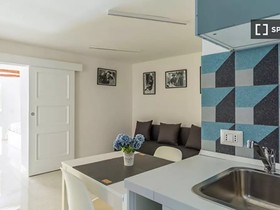 Immagine 6 di Appartamento in affitto  in Vico Lungo Gelso a Napoli