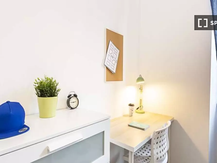 Immagine 7 di Camera condivisa in affitto  in Via Paolo Bassi a Milano