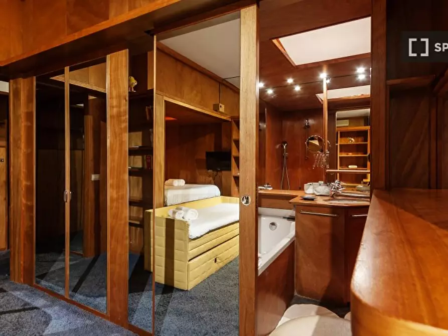 Immagine 17 di Ufficio in affitto  in Via Carlo Ravizza a Milano