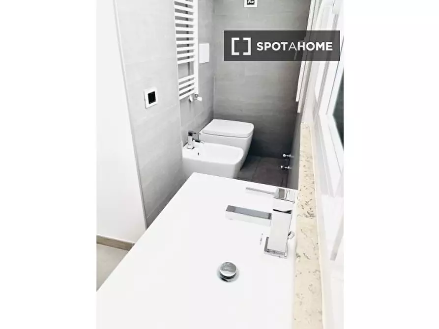 Immagine 4 di Ufficio in affitto  in Via Montecassino a Milano