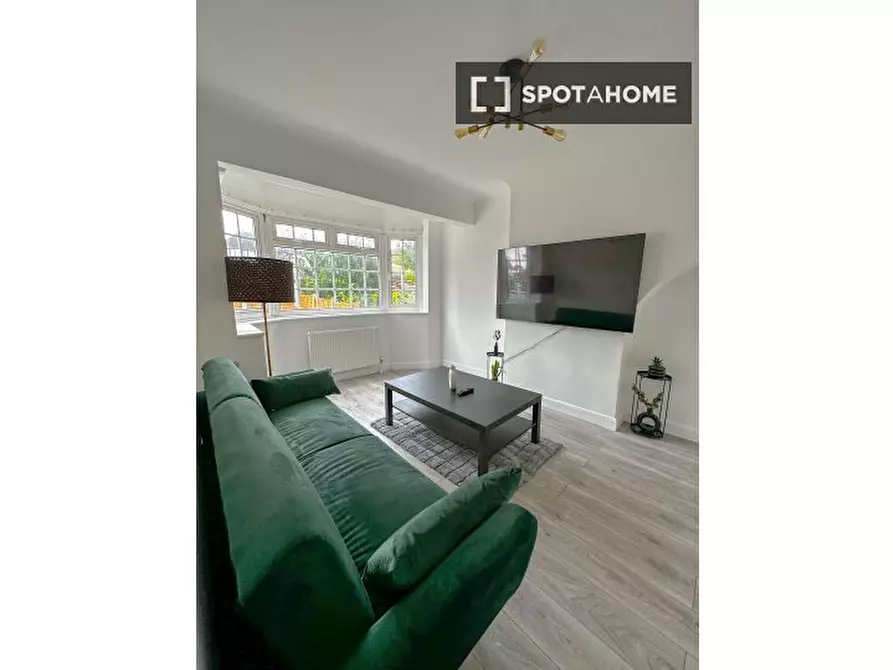 Immagine 3 di Appartamento in affitto  in Whitefoot Ln a Bromley