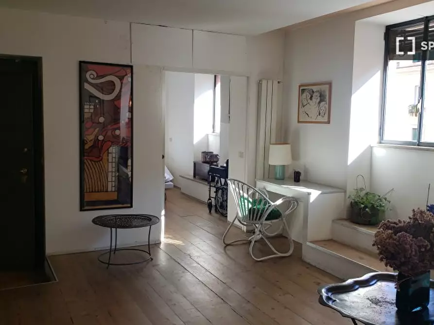 Immagine 15 di Appartamento in affitto  in Via Garibaldi a Roma