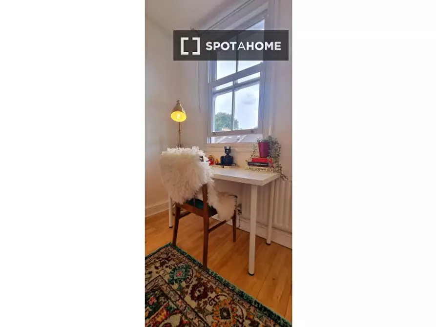 Immagine 12 di Appartamento in affitto  in Malpas Rd a Lewisham