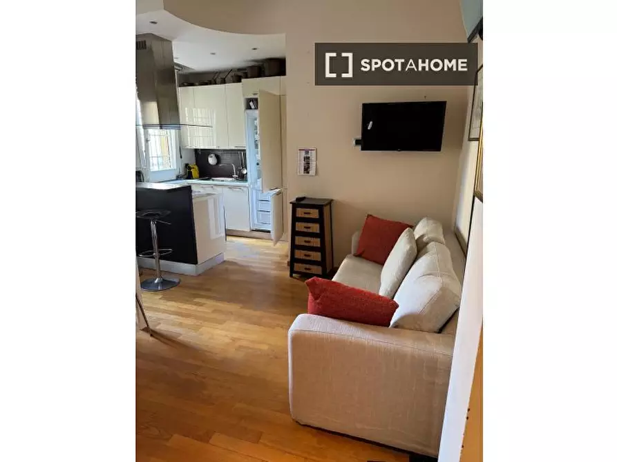 Immagine 5 di Camera condivisa in affitto  in Via Gherardo Forni a Bologna