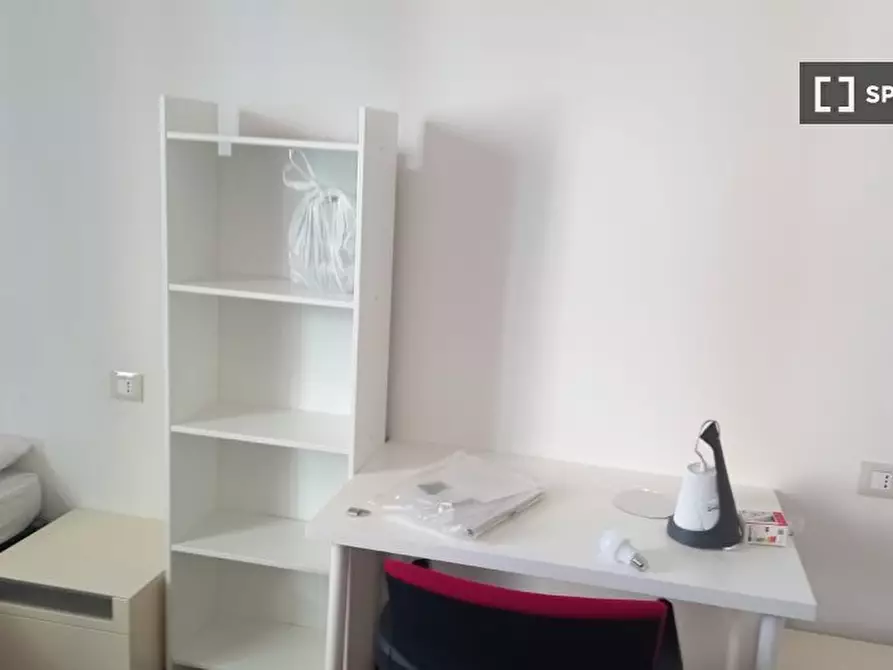 Immagine 16 di Camera condivisa in affitto  in Via Nino Bertocchi a Bologna