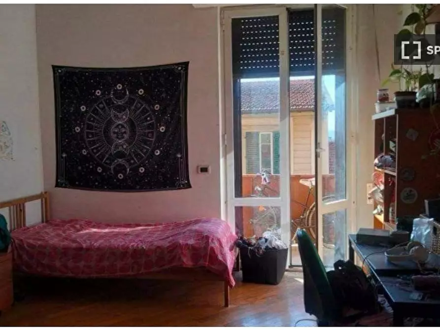 Immagine 1 di Camera condivisa in affitto  in Via dello Steccuto a Firenze