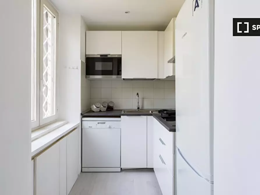 Immagine 10 di Appartamento in affitto  in Passeggiata di Ripetta a Roma