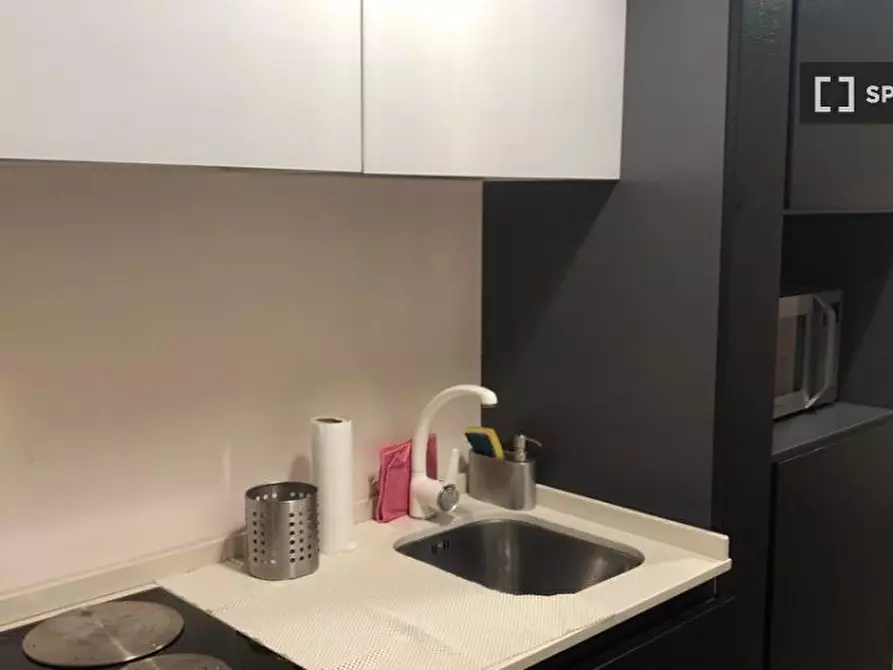 Immagine 13 di Appartamento in affitto  in Via Pellegrino Rossi a Milano