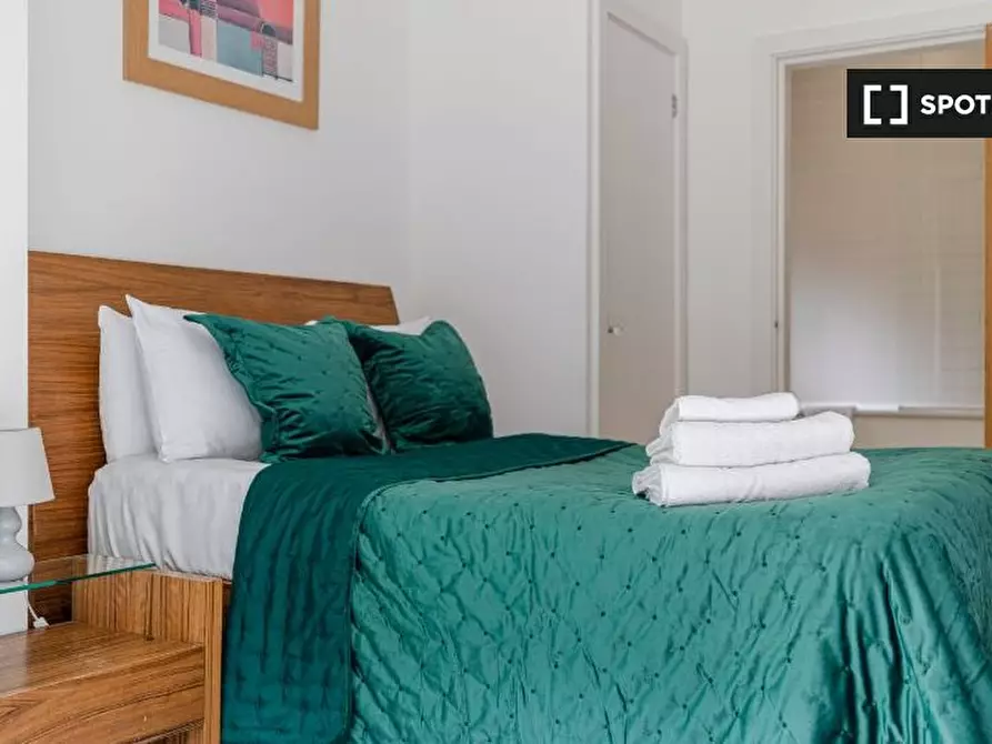 Immagine 5 di Appartamento in affitto  in Apartment a Kensington