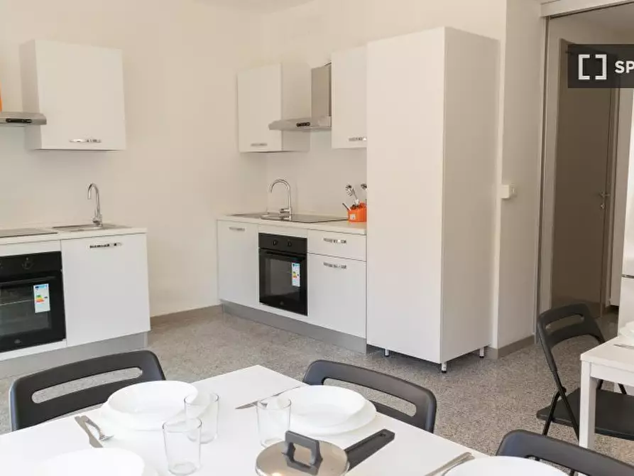 Immagine 5 di Camera condivisa in affitto  in Via Dante a Cagliari