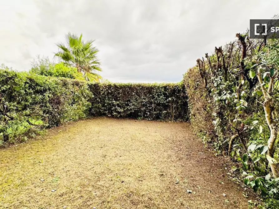 Immagine 8 di Ufficio in affitto  in Via di Marco Simone a Guidonia Montecelio