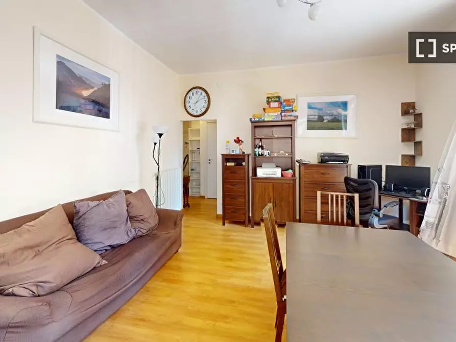 Immagine 17 di Camera condivisa in affitto  in Via delle Isole Curzolane a Roma